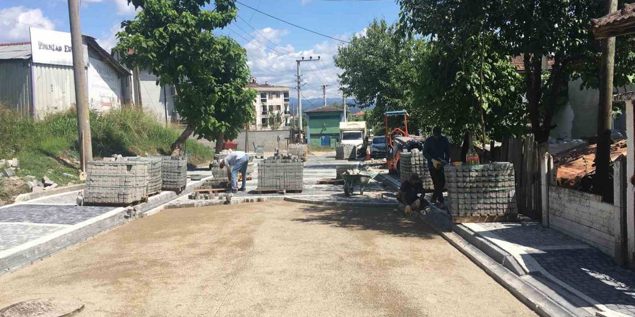 Düzce Belediyesi Fen İşleri Tüm Ekipleriyle Sahada