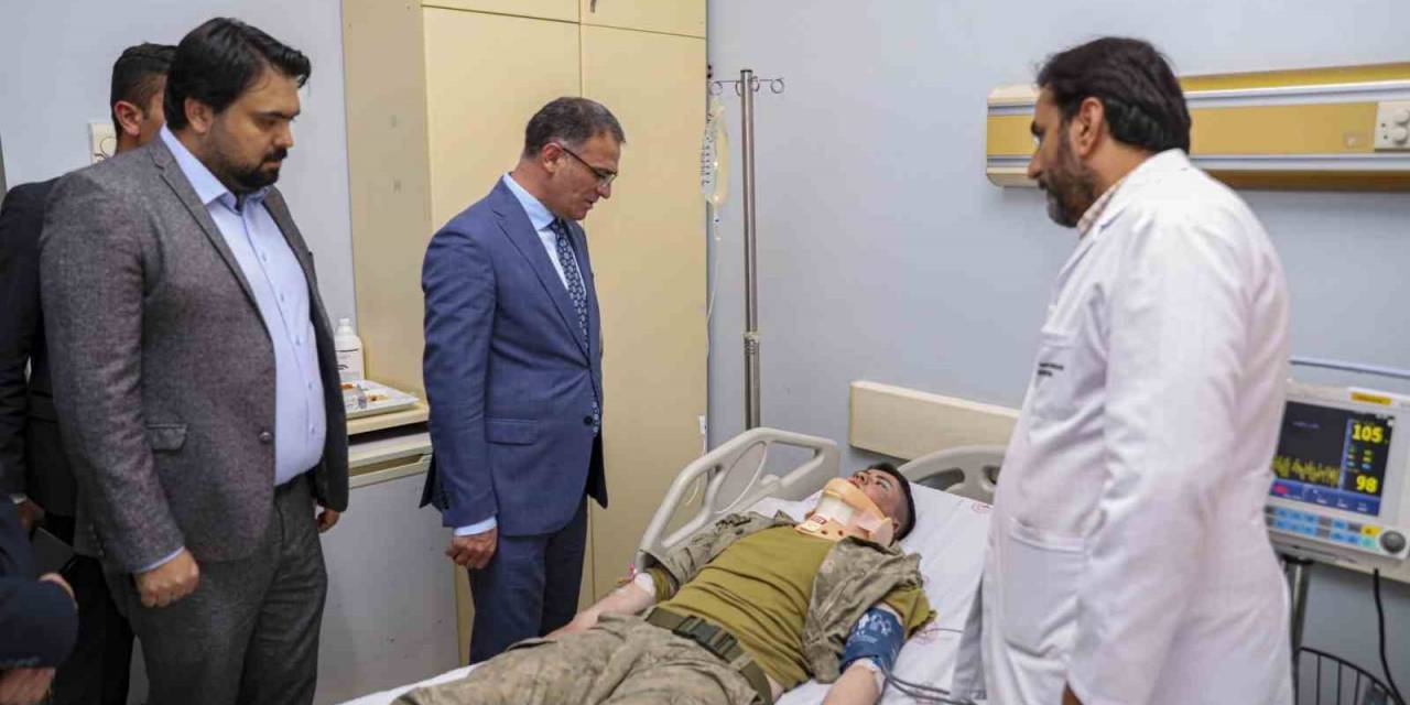 Vali Balcı, Yaralı Askerleri Ziyaret Etti