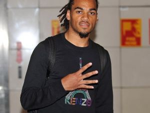Galatasaray, Denayer Transferini Açıkladı