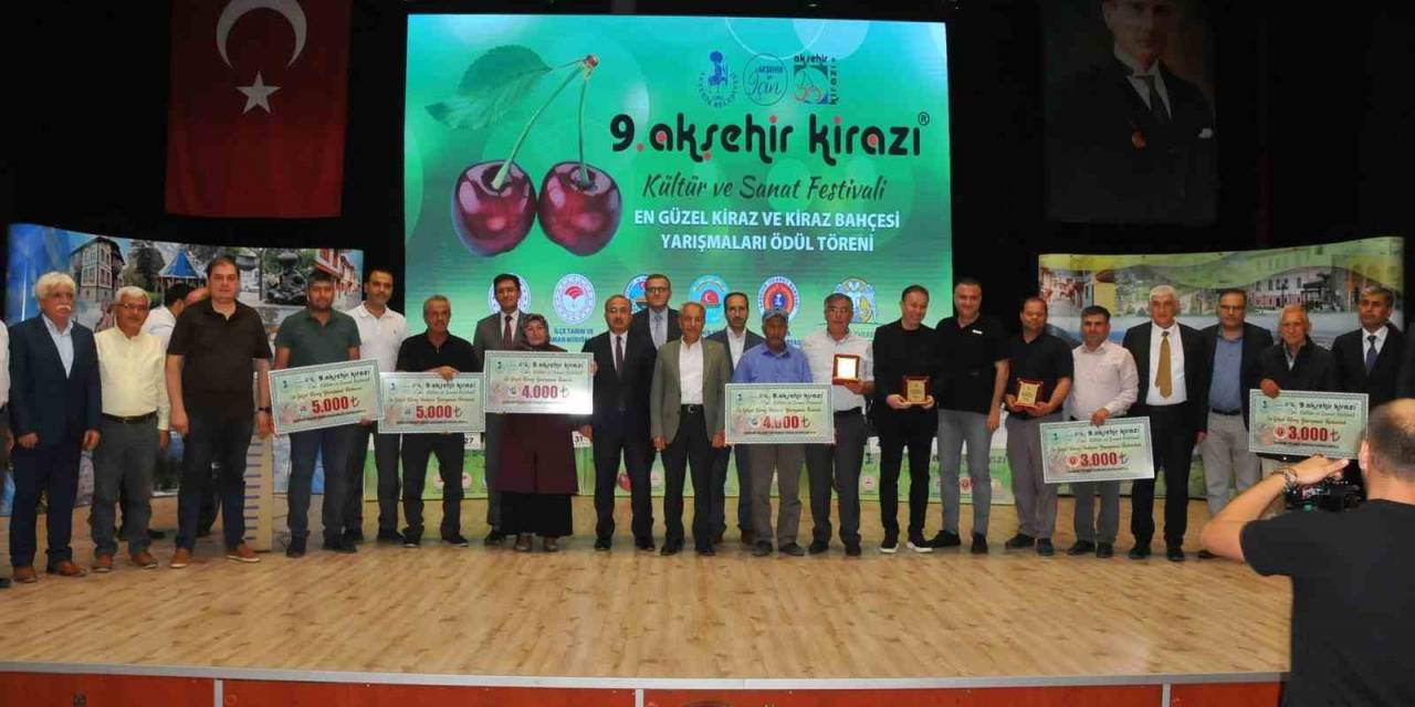 Akşehir Kirazı Kültür Ve Sanat Festivali’nde Çiftçiler Ödüllendirildi