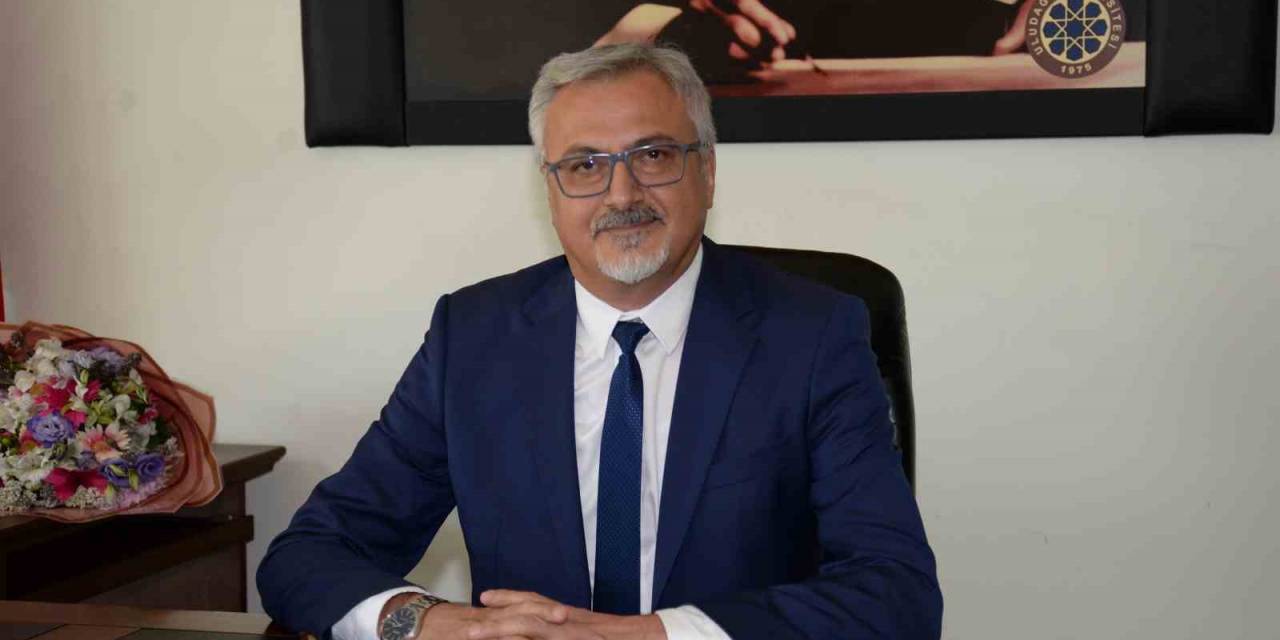 Hukuk Fakültesi’nde Bayrak Değişimi