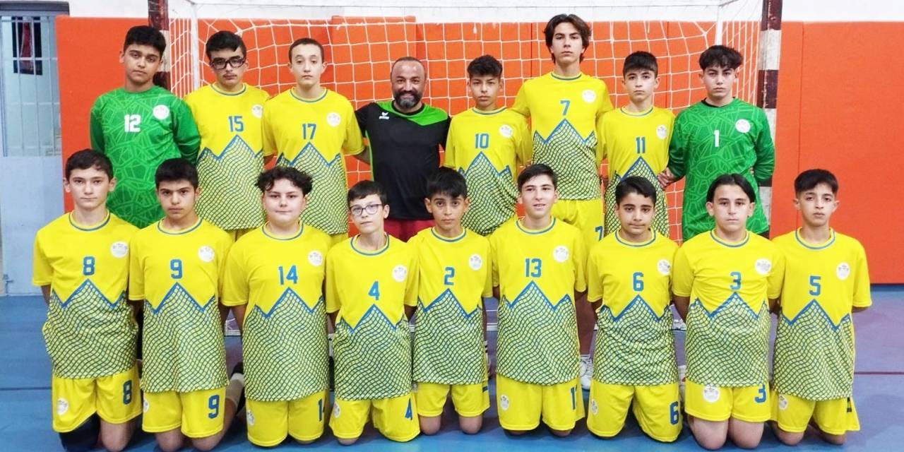 Hentbolda Kayseri Takımları Çeyrek Finalde