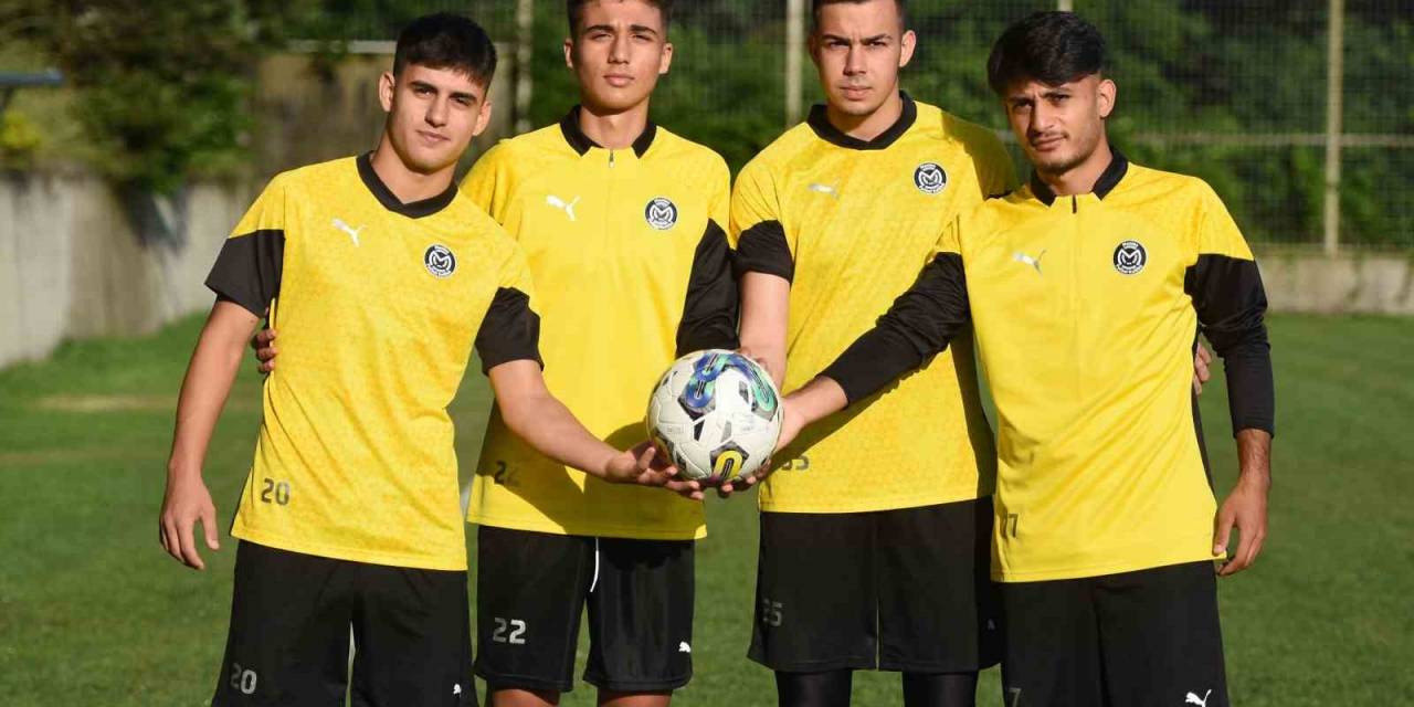 Manisa Fk Akademisi, Türk Futboluna Yeni Futbolcular Kazandırıyor