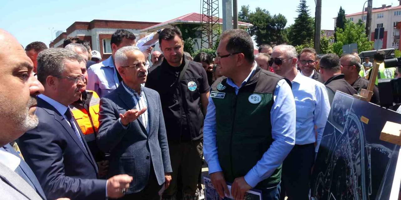 Bakan Abdülkadir Uraloğlu: “bu Afetlerin Bütün Sonuçları Ortadan Kaldırılıncaya Kadar Biz De Hep Beraber Sahada Olacağız”