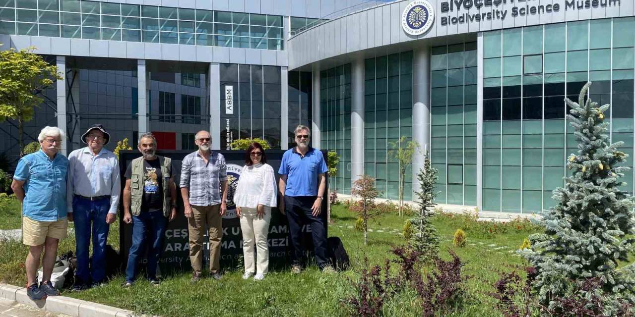 Uluslararası Bilim İnsanları, Biyoçeşitlilik Bilim Müzesinde Araştırma Yapmak Üzere Bir Araya Geldi