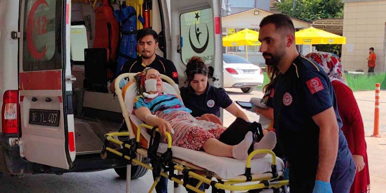 Üzerine Kaynar Su Dökülen Aşçı Yaralandı