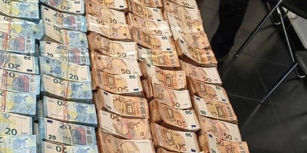Bulgaristan Gümrüğü Bugüne Kadar Tek Seferde 901 Bin Euro Yakaladı