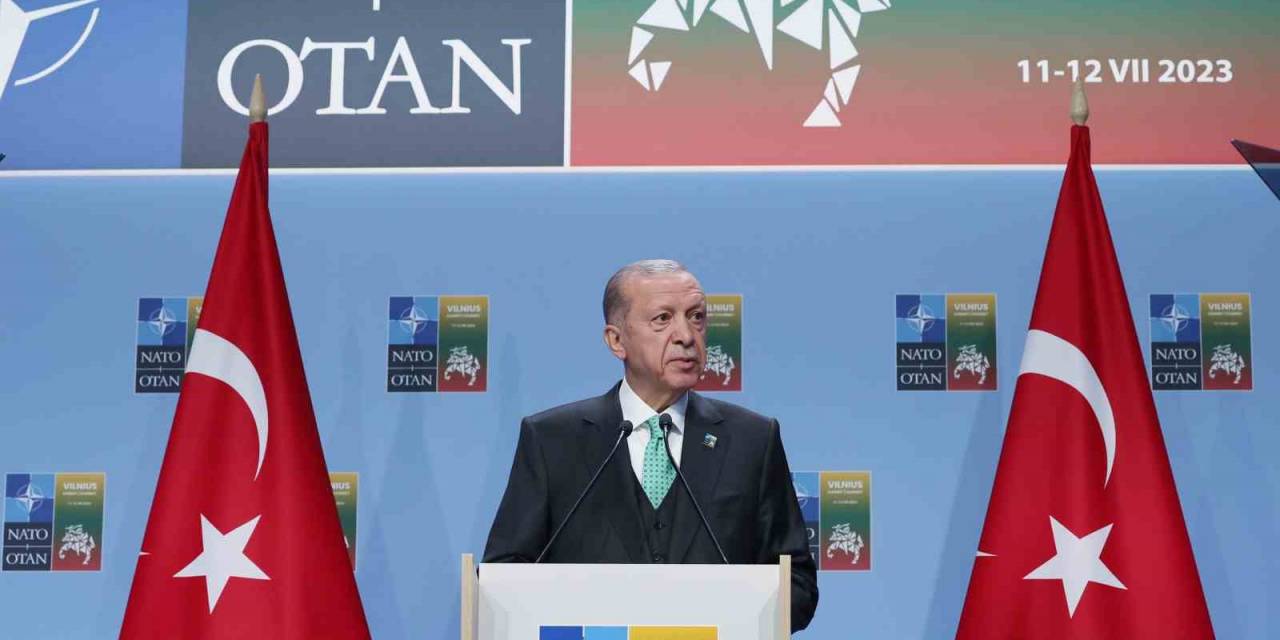 Cumhurbaşkanı Erdoğan: "terörle ’amansız Ve Amasız Mücadele’ Bizim Kırmızı Çizgimizdir"