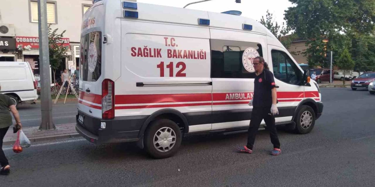 Tekirdağ’da Pazar Çıkışında Kaza: Otomobilin Çarptığı Çocuk Yaralandı