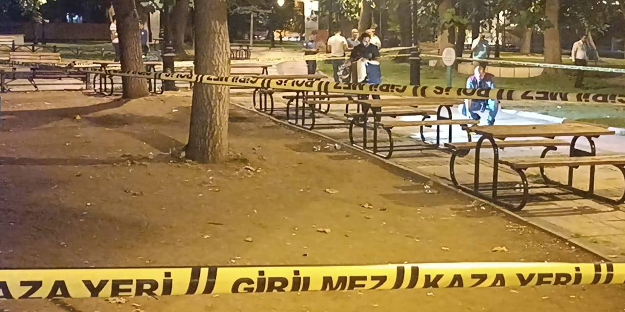 Gaziantep’te Bıçakladığı Bekçiler Tarafından Vurulan Saldırgan Öldü