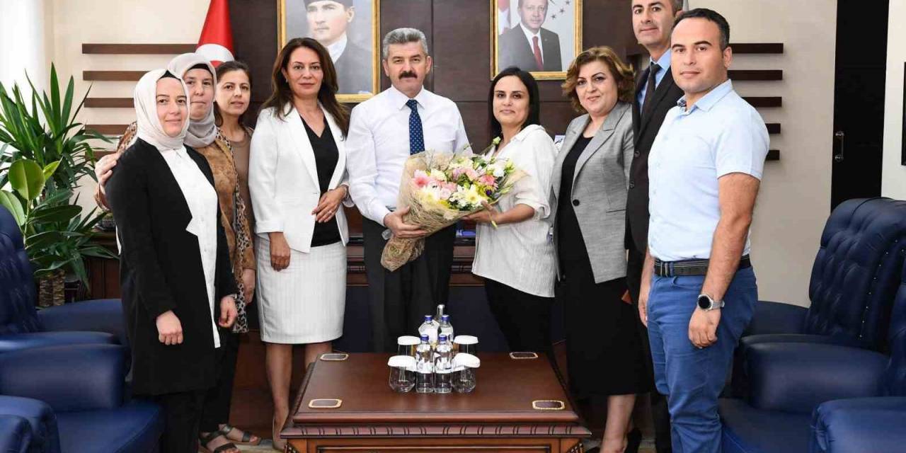 Nüfus Personeli Vali Ergün İle Bir Araya Geldi