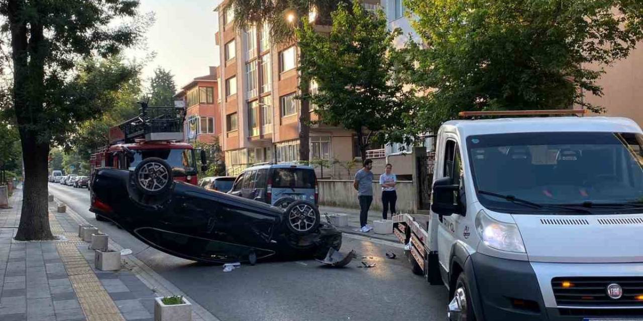 Alkollü Sürücünün Kullandığı Otomobil Hızını Alamadı Takla Attı