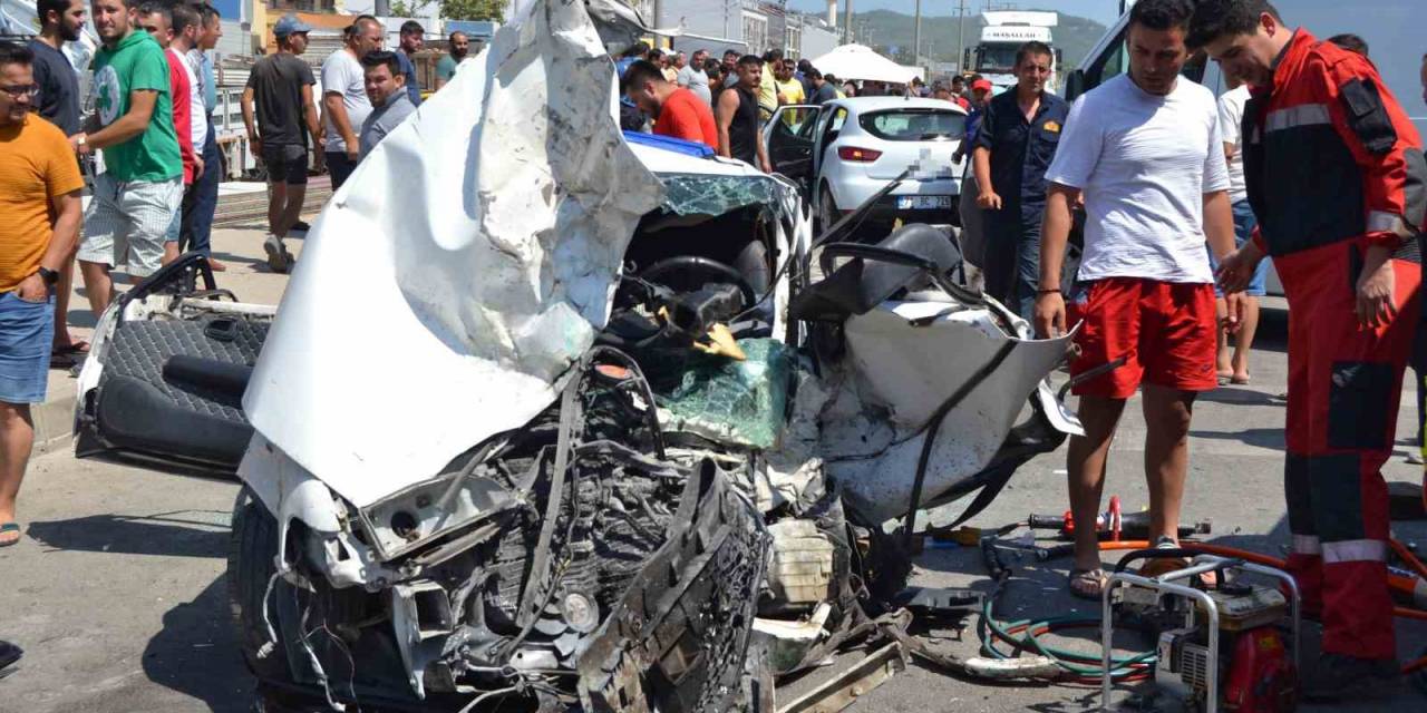 (düzeltme) Fethiye’de Meydana Gelen 4 Araçlı Kazada Ölü Sayısı 2’ye Yükseldi