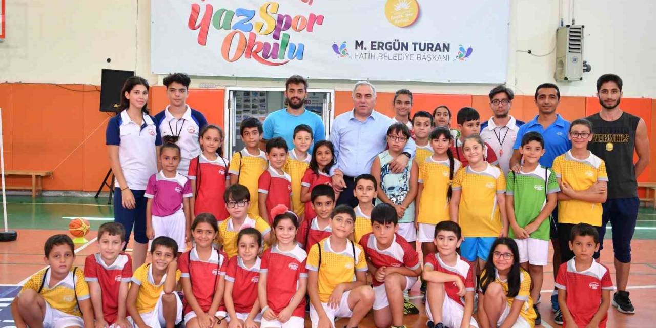 Fatih’te 9 Branşta Yaz Spor Okulları Başlıyor