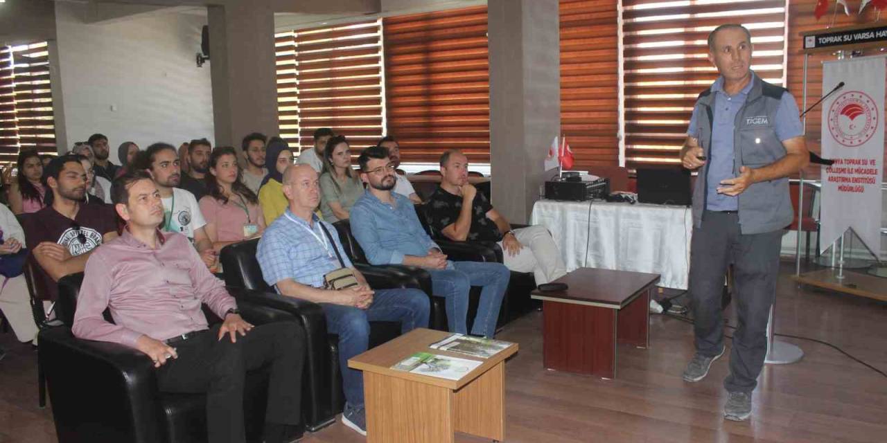 Üniversite Öğrencileri Konya’da Erozyon Çalışmaları Hakkında Bilgilendirildi