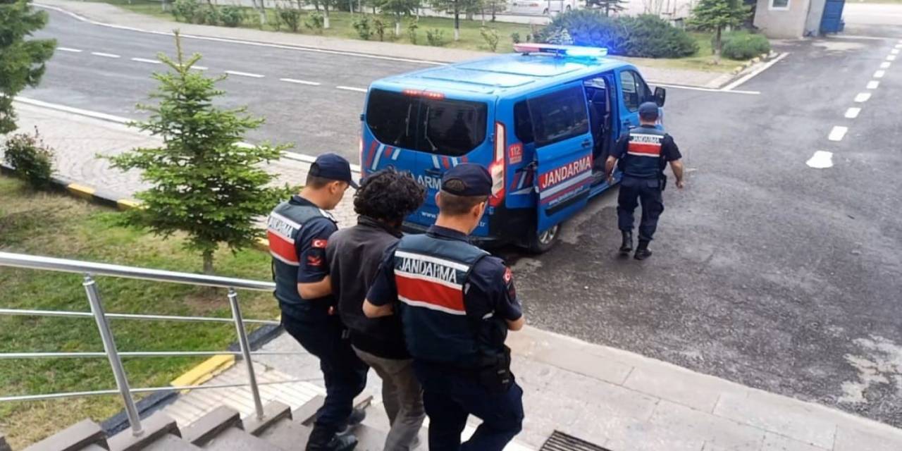5 Yıl Hapsi Bulunan Hırsızlık Zanlısı Jasat Ekiplerince Yakalandı