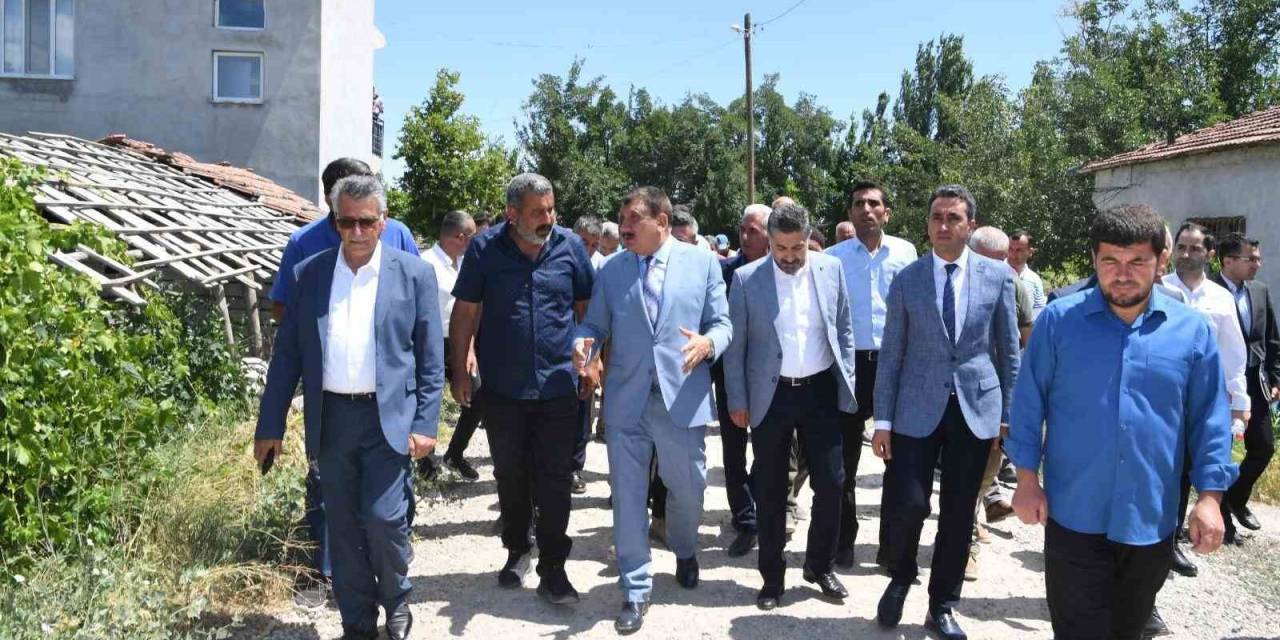 Gürkan: "yazıhan’a 470 Kilometre Asfalt Yapıldı"