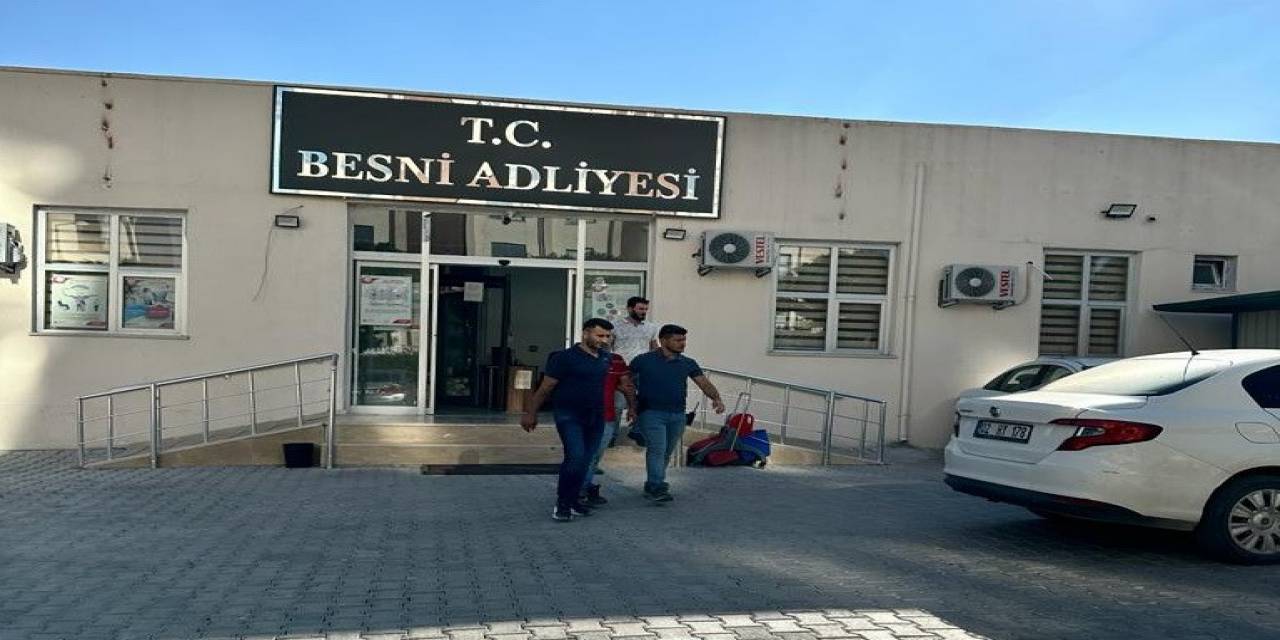 İkamet Hırsızları Besni’de Yakalanarak Tutuklandı