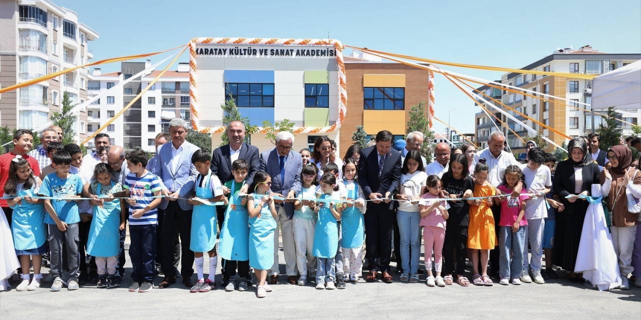 Karatay Kültür Ve Sanat Akademisi Açıldı