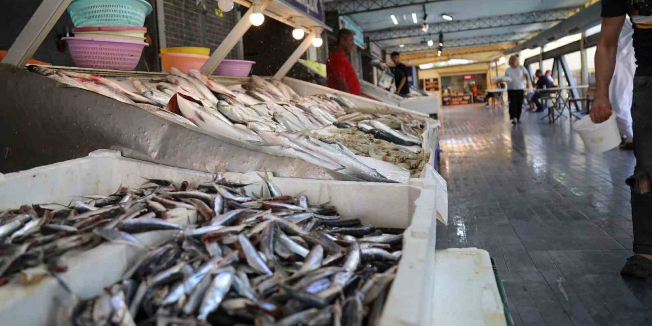 Mezitli’nin İkinci Balık Pazarı Açıldı