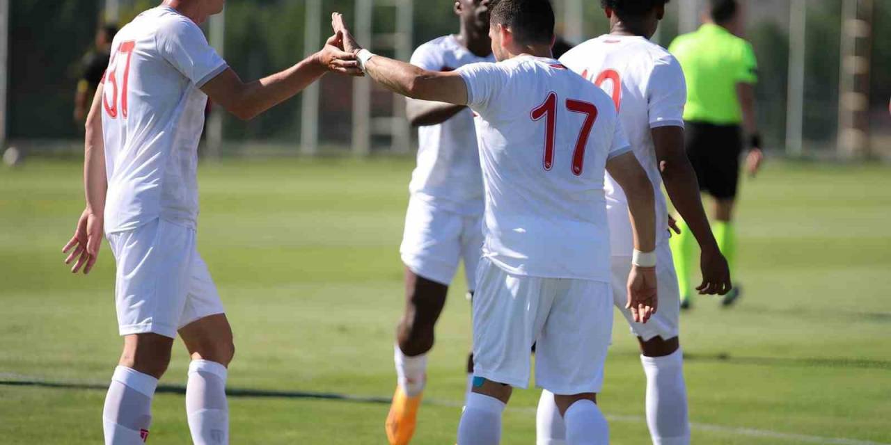 Hazırlık Maçı: Sivasspor: 3 - İstanbulspor: 0