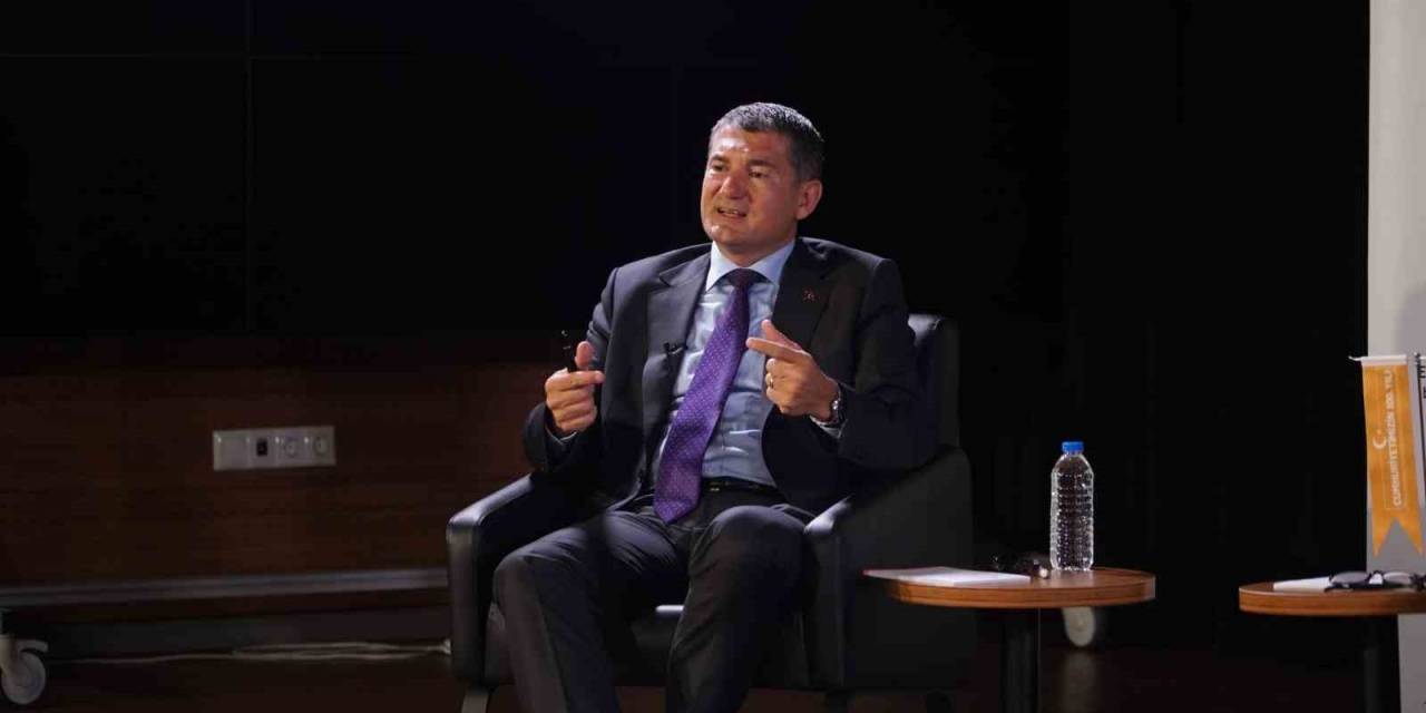 Prof. Dr. Çağrı Erhan: “darbe İle Mücadele İçin Önce Sivillerin Bilinçlenmesi Gerekiyor”