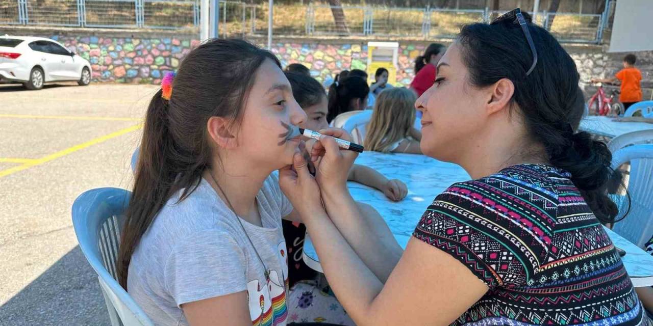 Nilüfer’in Çocukları Yaz Atölyeleriyle Şen Şakrak