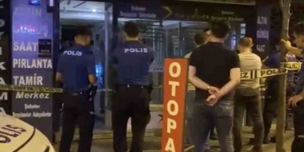 Kağıthane’de Lüks Ciple 2 Milyon Liralık Kuyumcu Soygunu