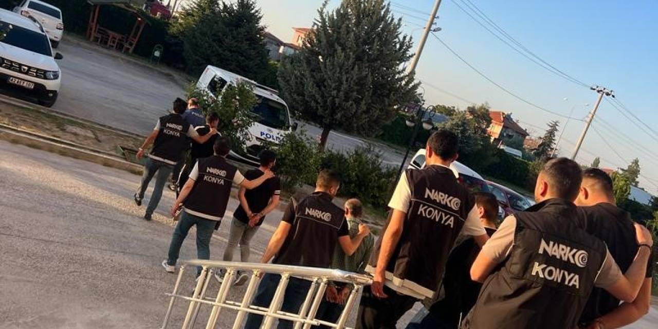 Konya’da Uyuşturucu Tacirlerine Operasyon: 14 Gözaltı