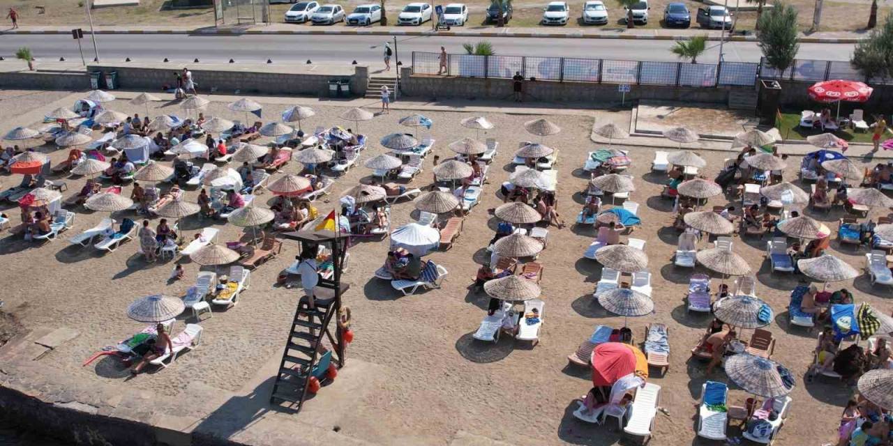 Ayvalık’ta Belediye İşletmeleri Üç Aylık Sezonda 2 Milyon Tatilciyi Ağırlıyor