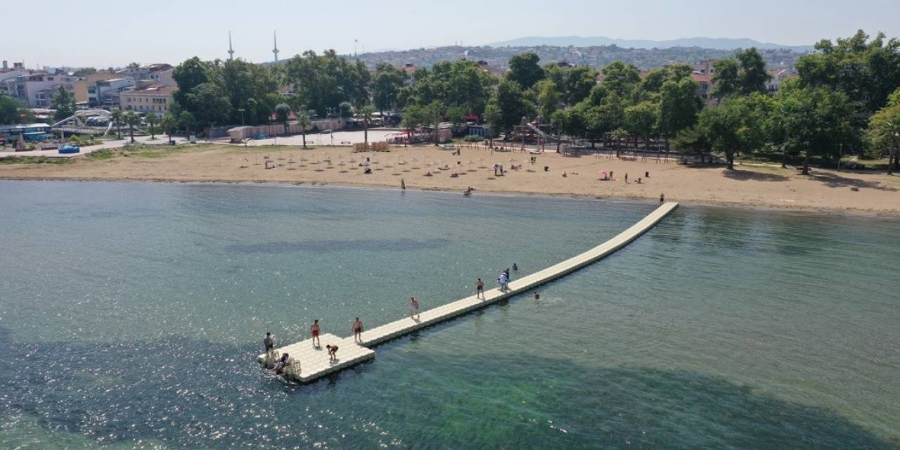 Akasya Plajı Modern Görünüme Kavuşturuldu