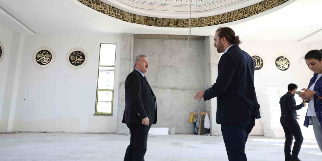 19 Mayıs Mahallesi’nde Mehmet Hisar Cami Yaz Sonuna Tamamlanacak