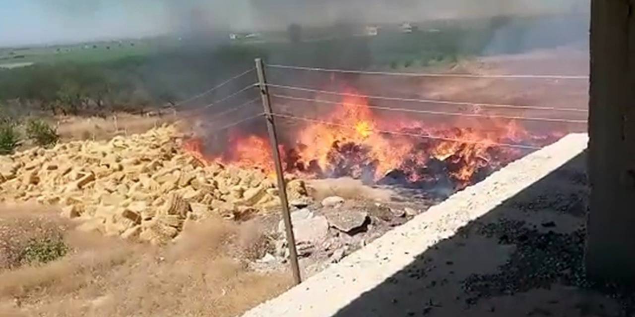 Şanlıurfa’da 100 Ton Saman Yangında Küle Döndü