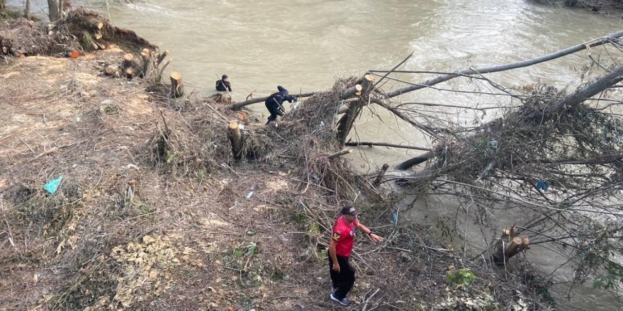 Akıntıya Kapılan Genci Arama Çalışmalarına Ara Verildi