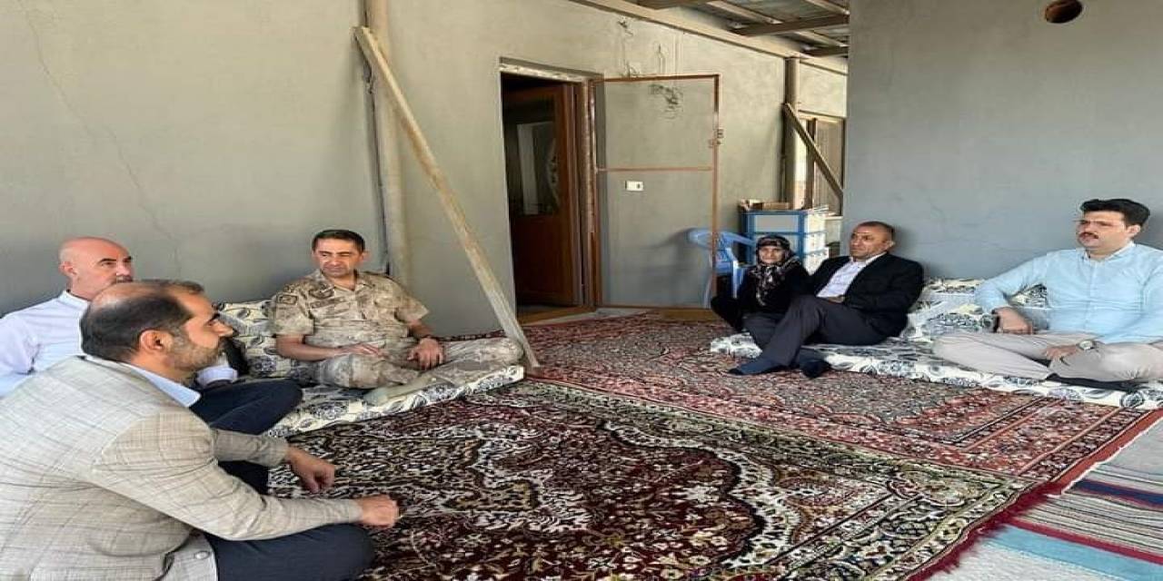 Kaymakam Hasan Kurt Şehit Ve Gazi Ailerini Ziyaret Etti.