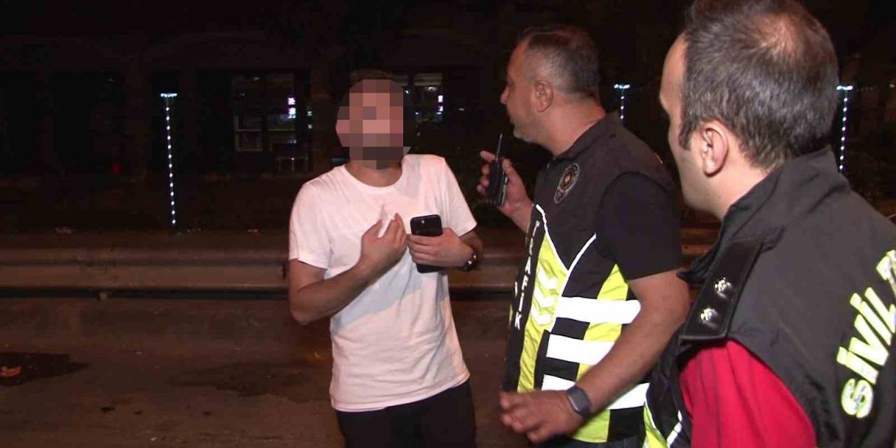 Kadıköy’de Denetime Ehliyetsiz Takılarak Ceza Yiyen Sürücüden Şaşırtan Tepki: "ehliyetim Var Ama Yanımda Değil"