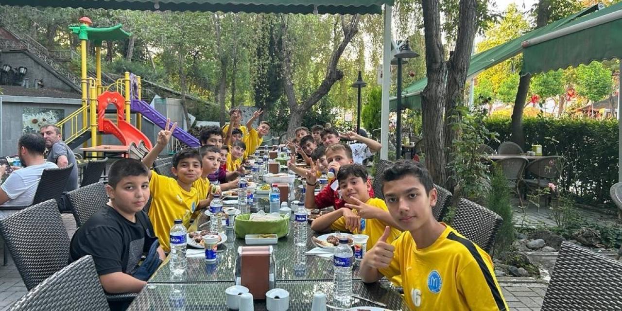 Bilecik U13 Gençler Ligi’nde 1299 Bilecik Kulübü’nün Bileği Bükülemiyor