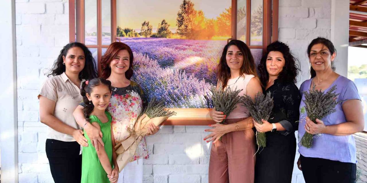 Kadınlar Hem Kazanıyor Hem De Mersin’in Tanıtımını Yapıyor