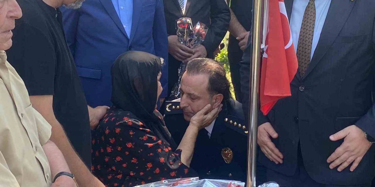 7 Yıldır Dinmeyen Acı: 15 Temmuz Şehidi Kabri Başında Anıldı