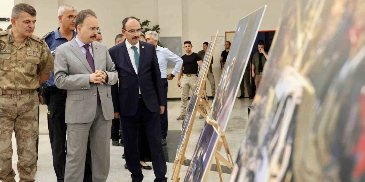 Bilecik’te ’türkiye Yüzyılının Kahramanları’ Adlı Konferans Düzenlendi