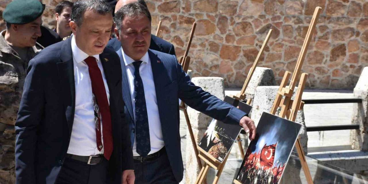 Gümüşhane’de 15 Temmuz Demokrasi Ve Milli Birlik Günü 7. Yılında Çeşitli Etkinliklerle Kutlanıyor