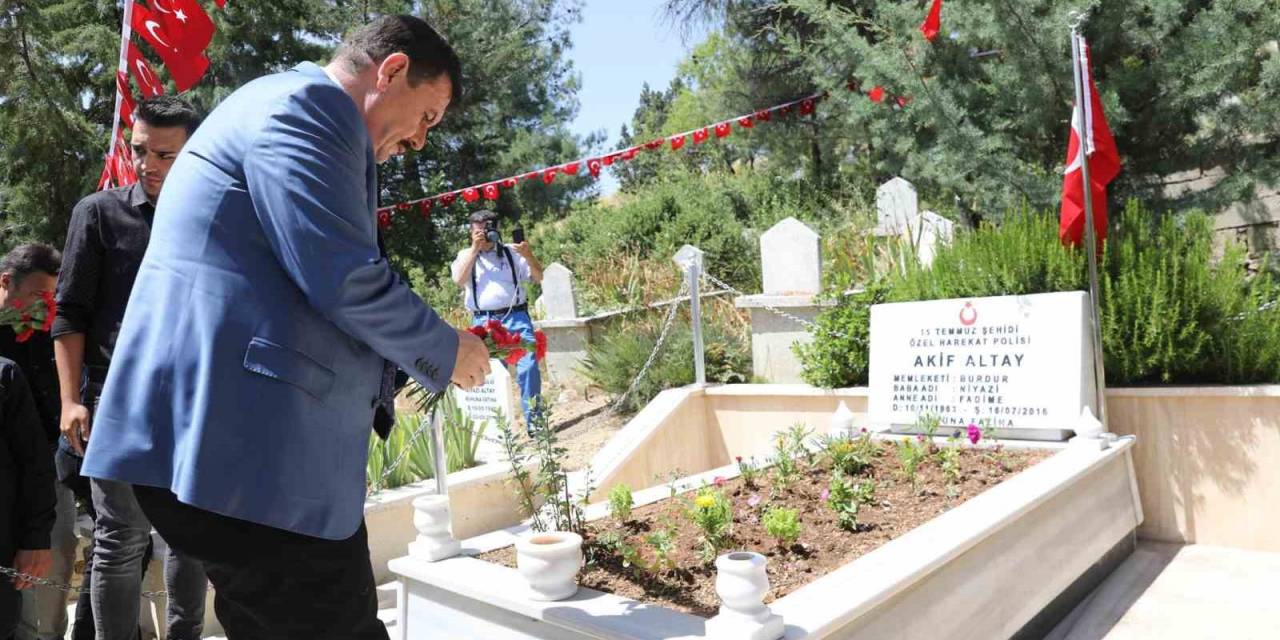 Burdur’da 15 Temmuz Şehidi Mezarı Başında Anıldı