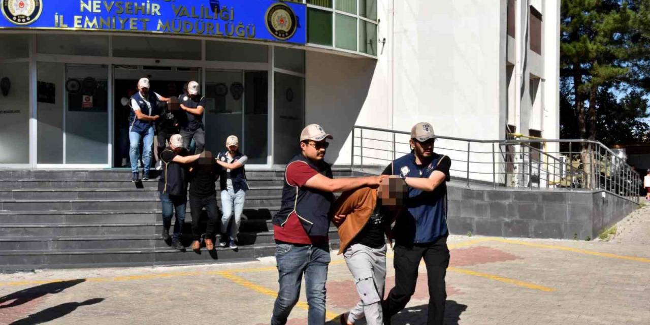 Nevşehir Merkezli 6 İlde Deaş Operasyonu: 7 Kişi Tutuklandı