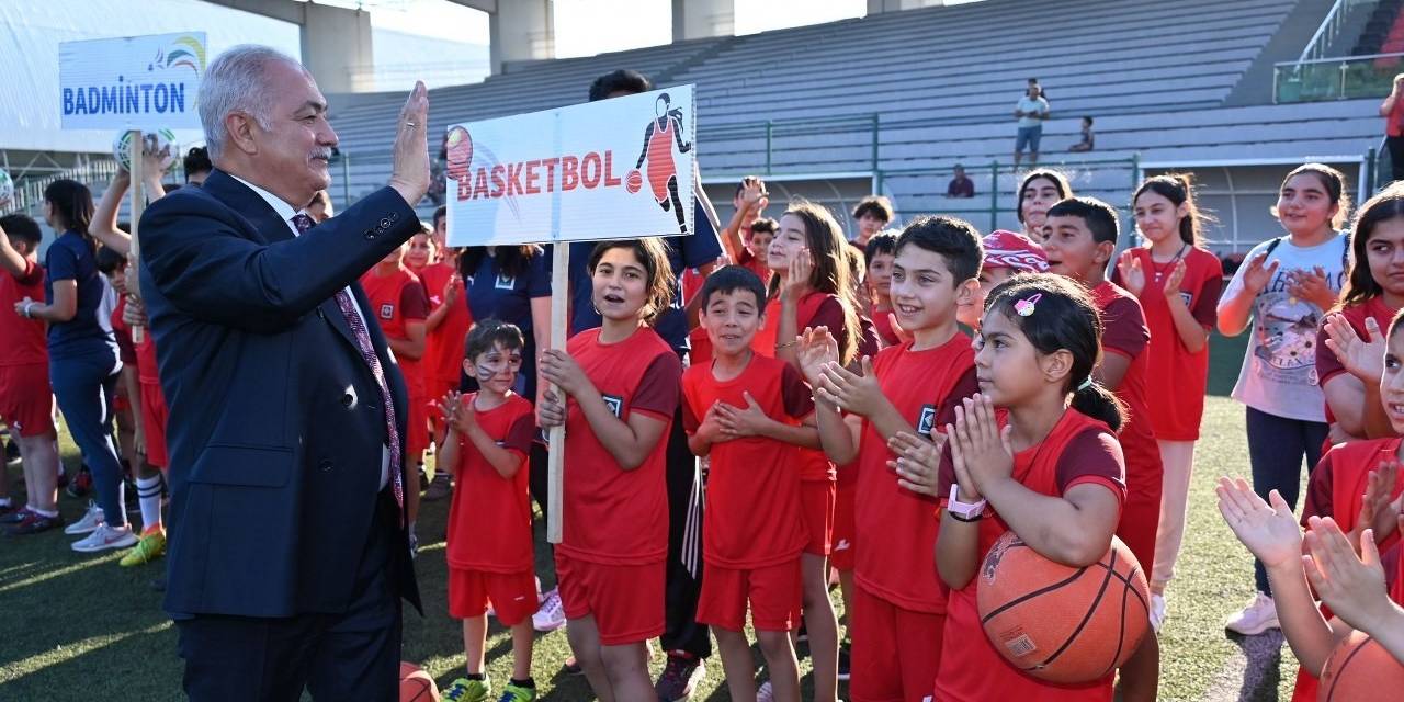 Osmaniye Belediyesi Yaz Spor Okulları Eğitime Başladı