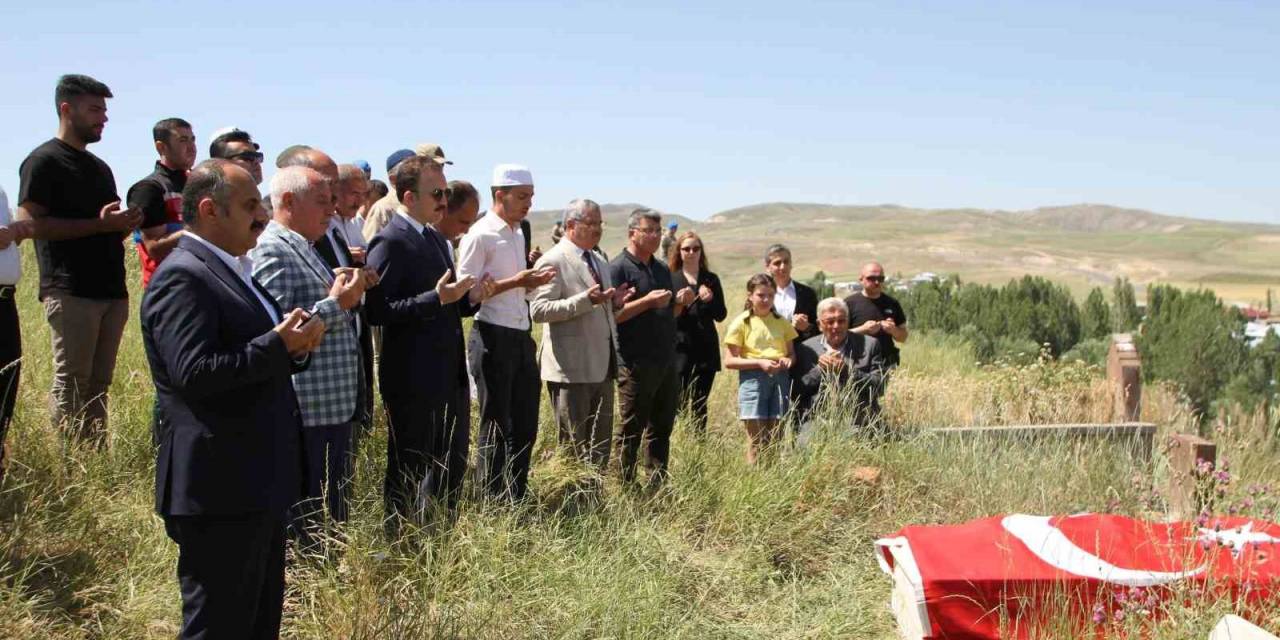 Malazgirt’te “15 Temmuz Demokrasi Ve Milli Birlik Günü” Etkinlikleri
