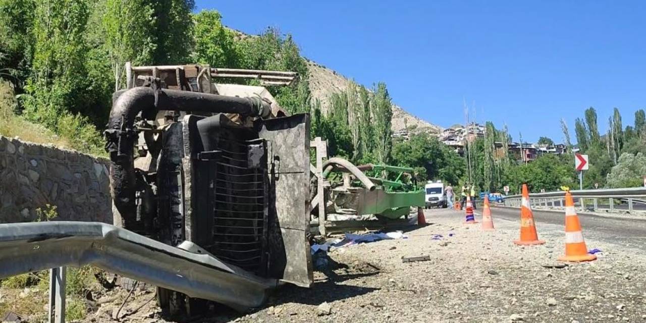 Bakan Tekin, Ölüm Yolunu Ulaştırma Bakanına İletti
