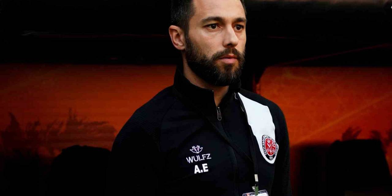 Karagümrük Alparslan Erdem’e Emanet