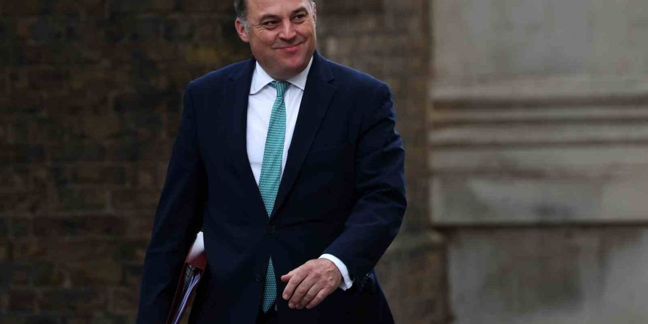 İngiltere Savunma Bakanı Wallace Milletvekilliğini Bırakacak