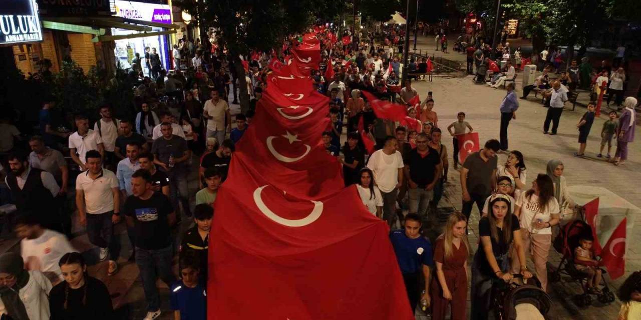 Siirt’te 15 Temmuz Demokrasi Ve Milli Birlik Günü’nde Etkinlikler Düzenlendi
