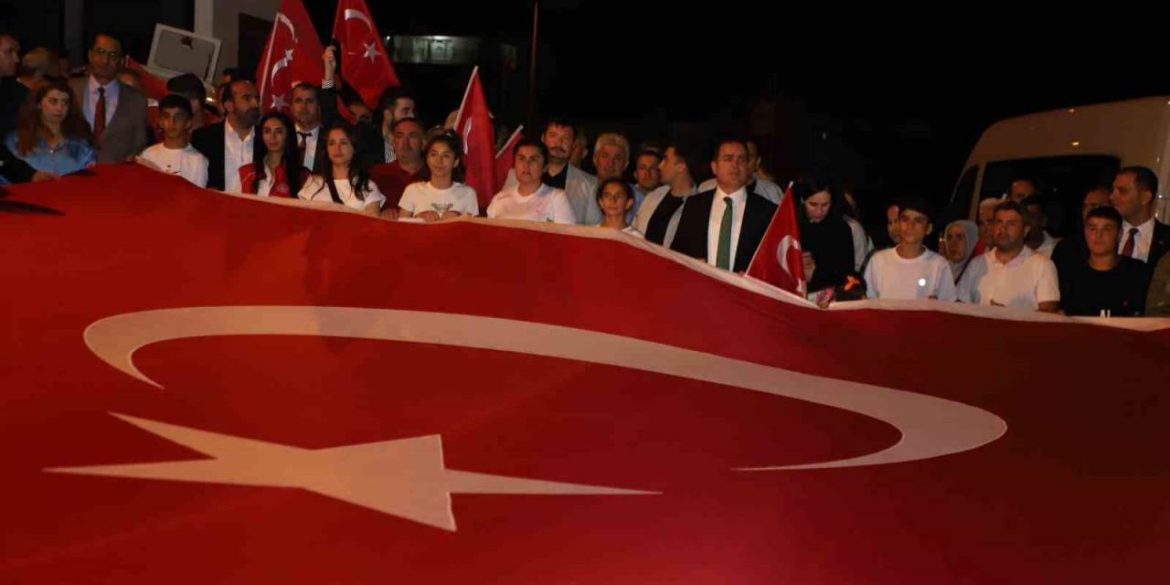 Hakkari’de 15 Temmuz Etkinliği